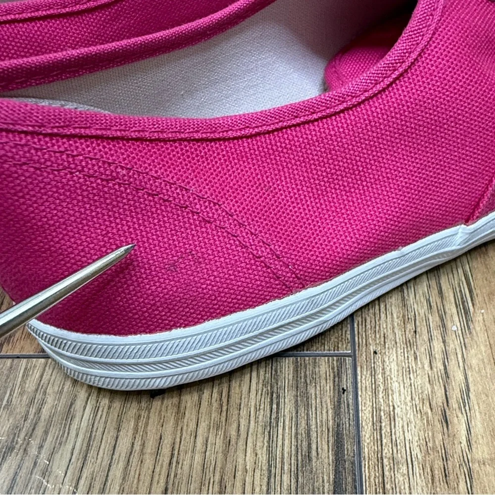 UNWORN TRULY WOMENS VIBRANT PINK SNEAKERS - Picture 11 of 11